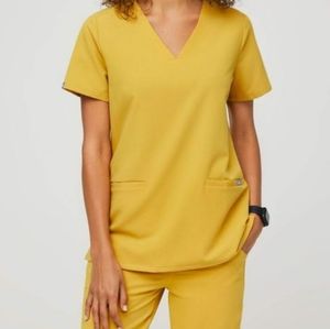 FIGS Women's Yellow Three-Pocket Scrub Top XL